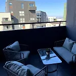 Cozy Center With Desk - Steps To Old Town Lejlighed