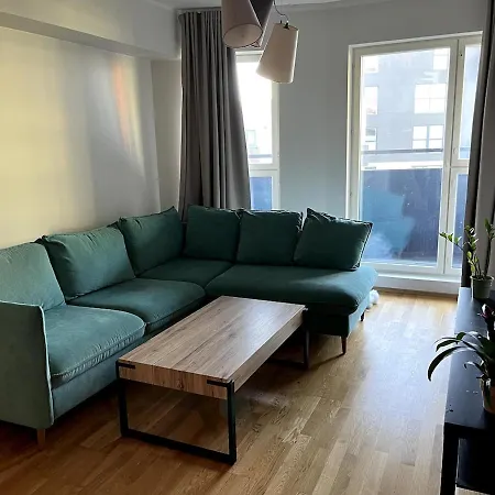 Cozy Center With Desk - Steps To Old Town Appartement
