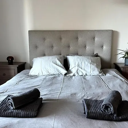 Cozy Center With Desk - Steps To Old Town Ταλίν