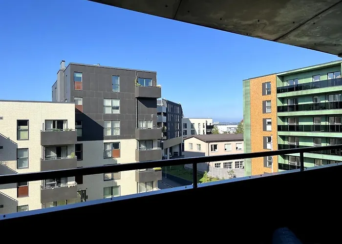 Cozy Center With Desk - Steps To Old Town * تالين